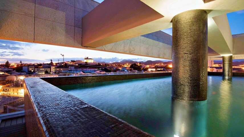 Aaavonwebsite azor-hotel-panorama