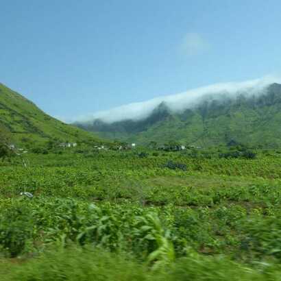 ►Auf Santiago, der afrikanischsten Insel der Kapverden, ist der Batuko heimisch