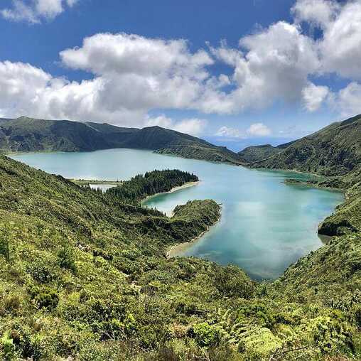Blick auf den Lagoa do Fogo auf Sao Miguel