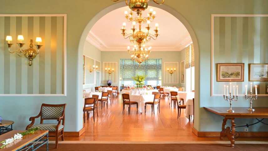 Hotel-viana-castelo-common3