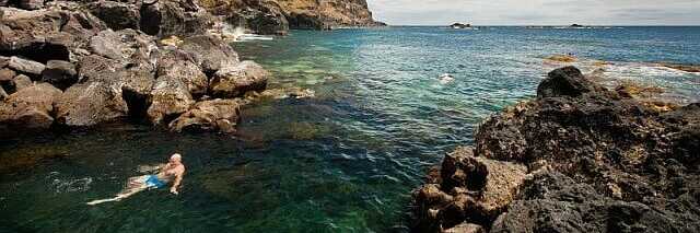 Azoren Sehenswürdigkeit Ponta da Ferraria