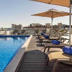 Jupiter-pool-outdoor1