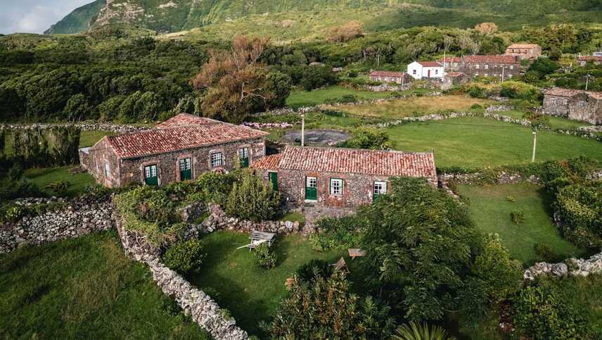 Aldeia-da-cuada-landhaeuser