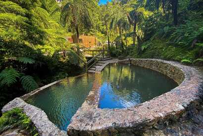 Caldeira Velha - Thermalbad mitten im subtropischen Dschungel