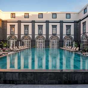 Vg-collection-s-miguel-piscina-1