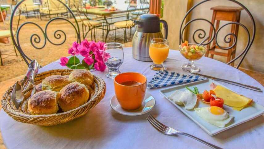 Casa-colonial-koenig-fruehstueck