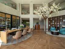 Weitläufiger Rezeptions- und Empfangsbereich im AP Eva Senses 4-Sterne Hotel & Spa in Faro