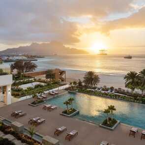 Fp-vxefp-sunset-pool-view-30242 classic-hor
