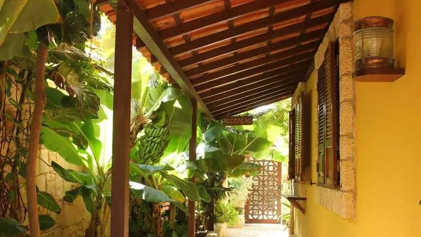 Hotel-guest-house-orquidea-eingang