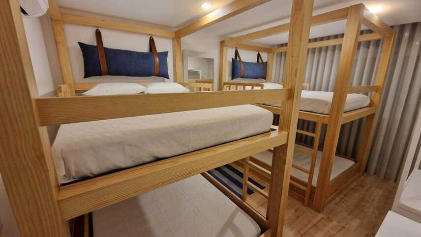 Mil-e-uma-noites-santa-cruz-das-flores-schlafzimmer