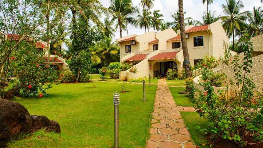 Omali garden1