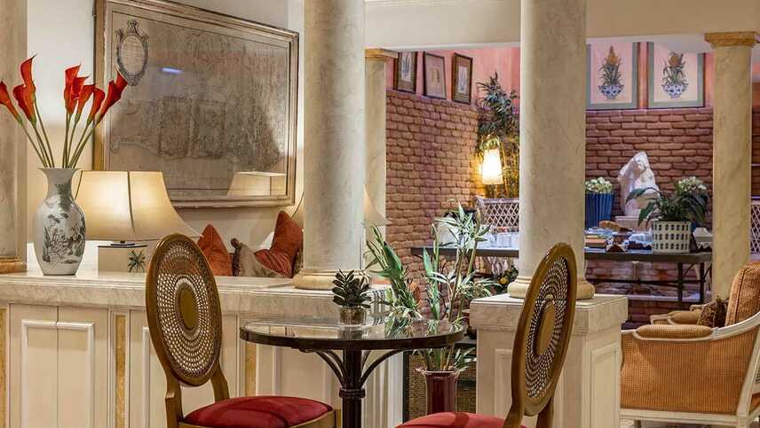 Portugal-lissabon-hotel-heritage-janelas-verdes-kleiner-speisesaal