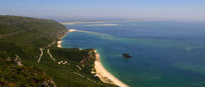 Ein Portugal Roadtrip führt Sie an die ie Serra da Arrábida und den Atlantik