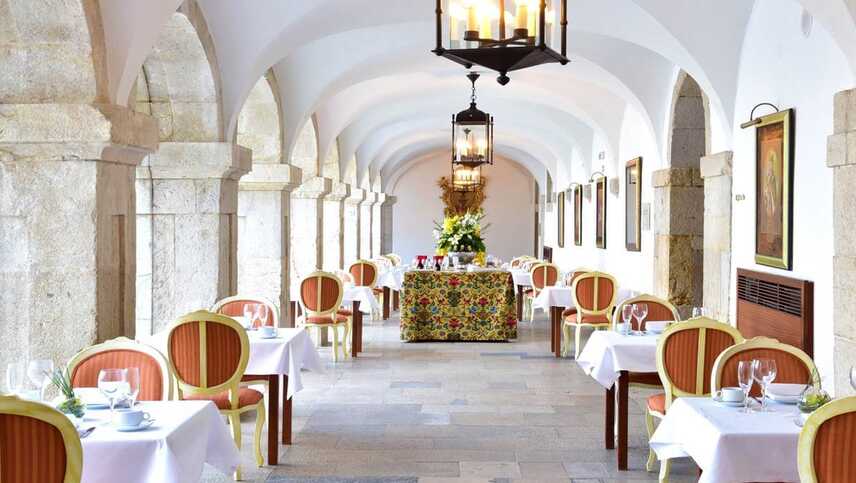 Pousada-hotel-palmela-restaurant