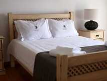 Adegas do Pico – gemütliches, stilvolles Zimmer mit hochwertiger Ausstattung und entspannter Atmosphäre auf Pico.