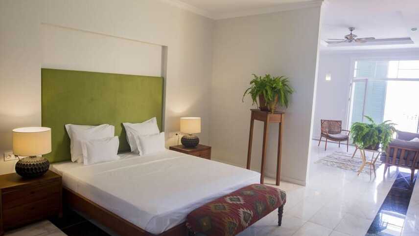 Deluxe-suite-highlight-01-big