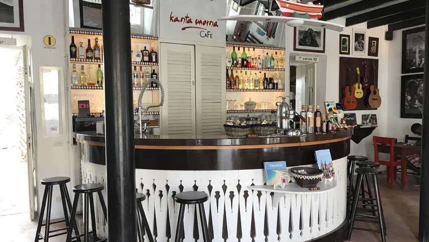 Hotel-migrante-guesthouse-bar