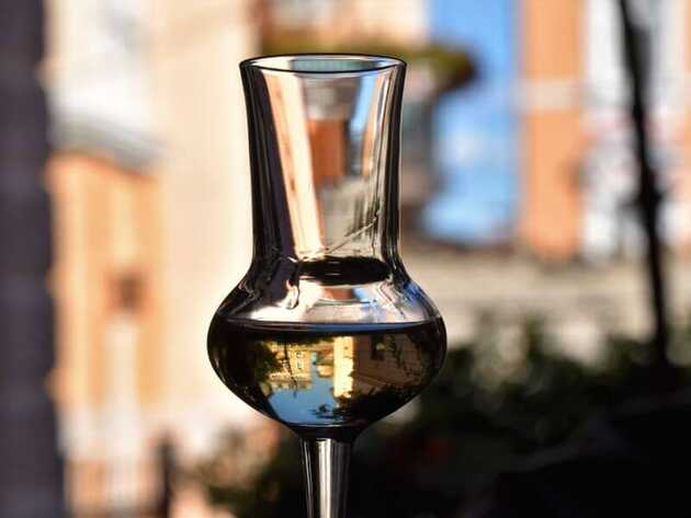 Aguardente de Medronho