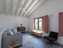 Solar Branco Eco Estate – Elegantes, lichtdurchflutetes Zimmer mit modernem Interieur und nachhaltigem Flair auf Sao Miguel.