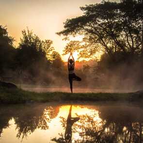 Die Landschaft der Azoren inspiriert zum Yoga und lädt ein zum Loslassen