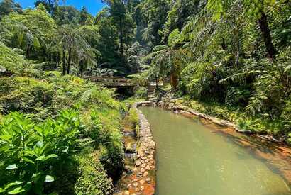 Caldeira Velha - Entspannen in tropischer Kulisse