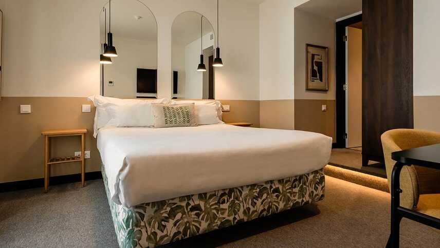 Pousada-vrsa-classico-igreja-1