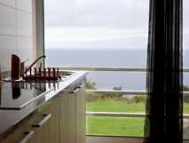 Moderne Ferienwohnung mit Meerblick – Entspannen Sie stilvoll mit Picotours.
