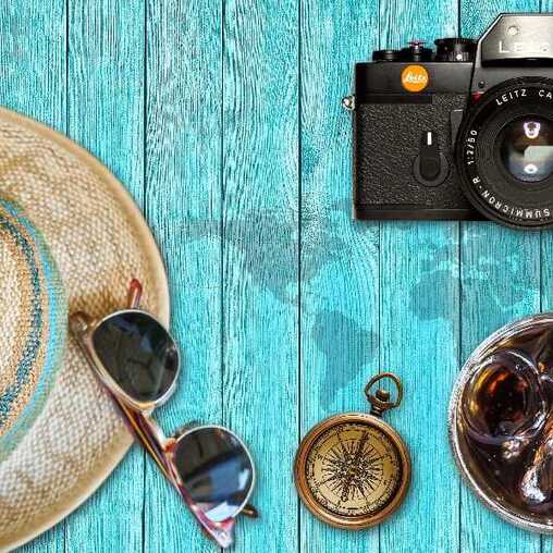 Haben Sie auch wirklich an alles gedacht? Am besten Sie checken erst mal diese Urlaubspackliste.