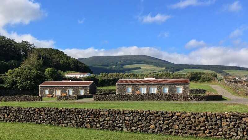 Pico-da-vigia-terceira