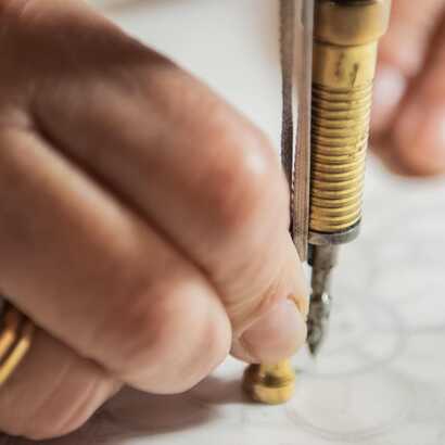 Madeira Stickerei - Handarbeit der Frauen auf Madeira