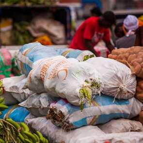 Markt-lebensmittel-praia-kap-verde-jpg