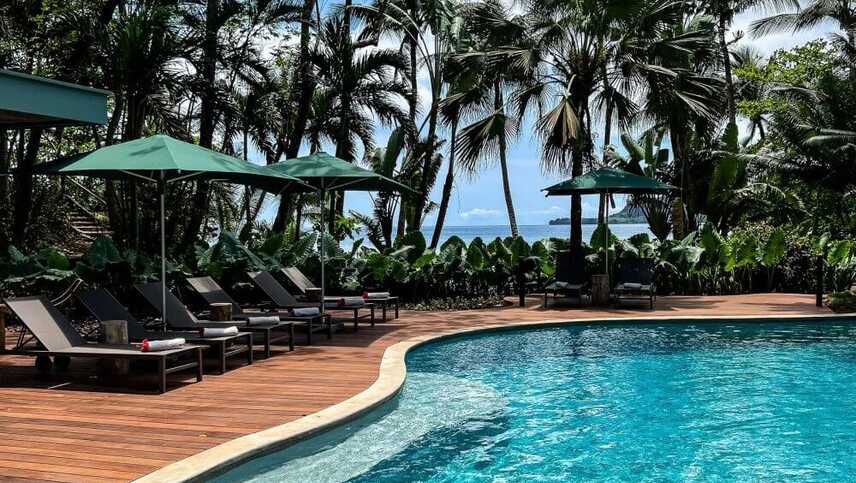 Principe-collection-hotels-and-resorts bom-bom-beach-resort pool-004