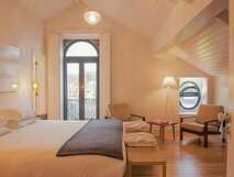 Herdade do Ananas auf Sao Miguel – Elegantes Zimmer mit modernem Komfort und gemütlicher Atmosphäre für erholsame Nächte.