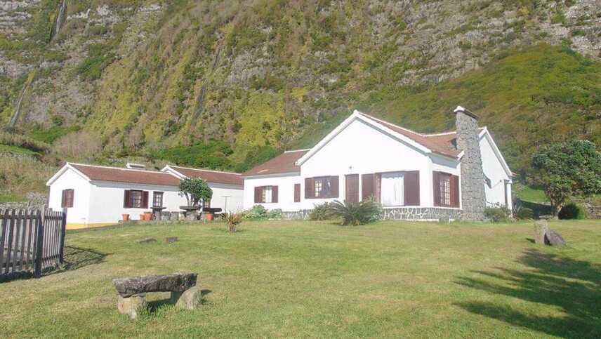 Casa-da-cascata-bergkulisse