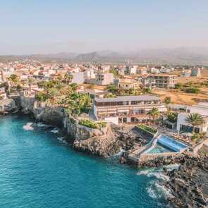 King-fisher-village-tarrafal-santiago