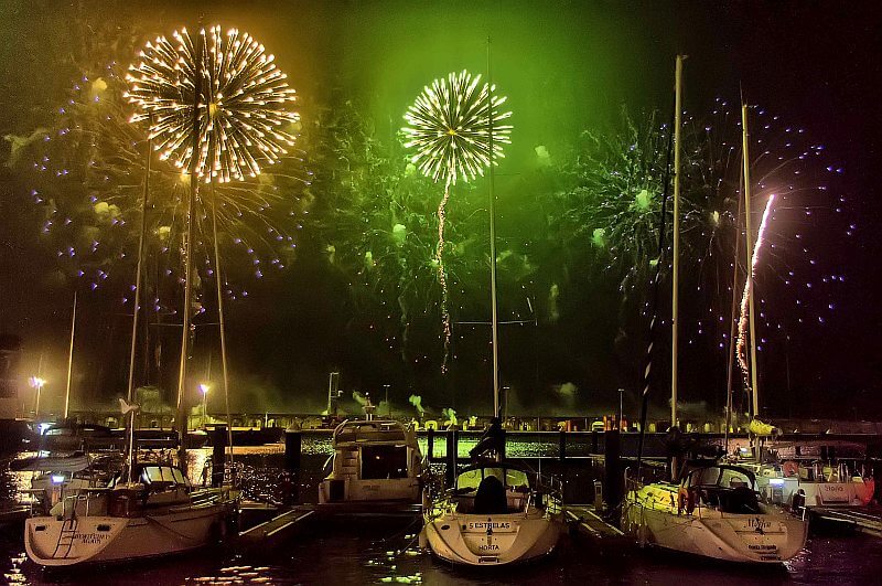 Feuerwerk zu Silvester auf Sao Miguel